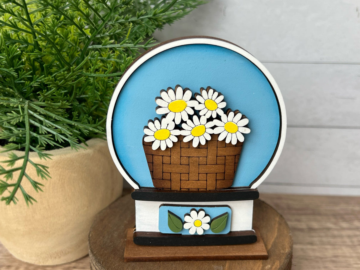 Spring Daisies Mini Snow Globe