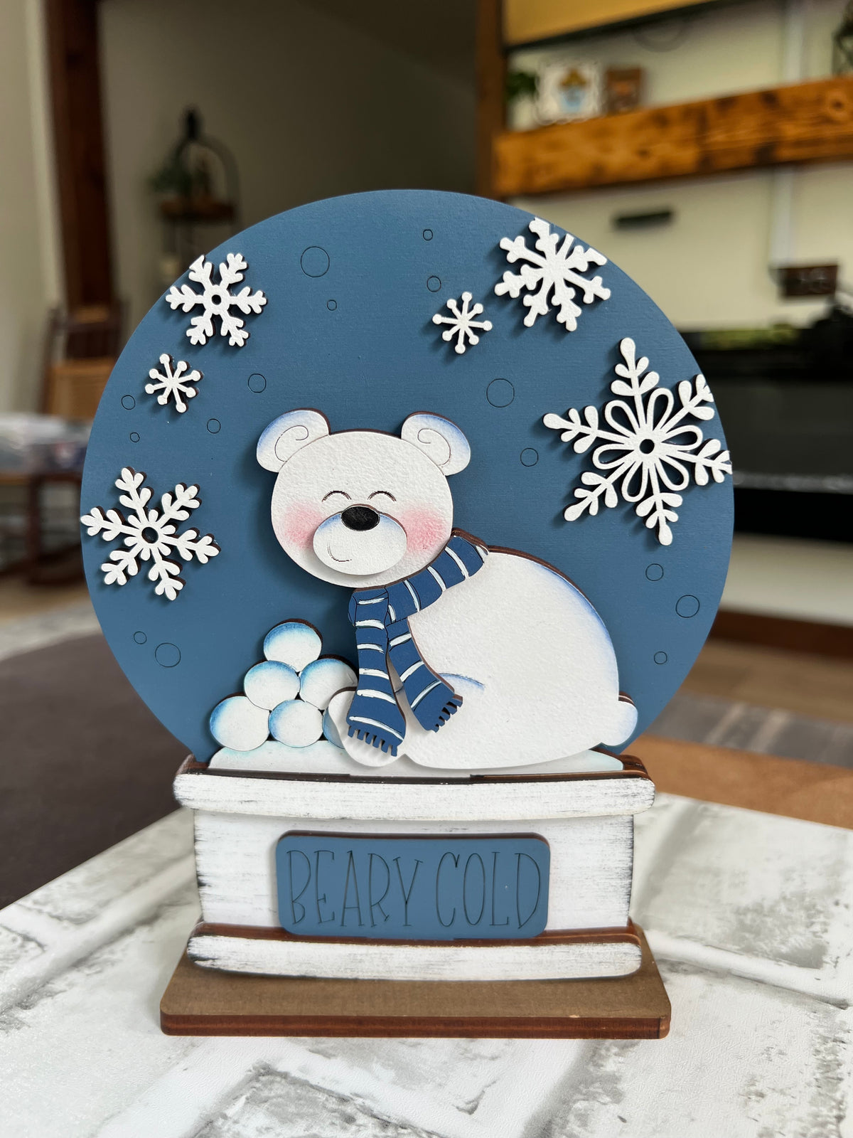 Winter Polar Bear Easel Globe Insert