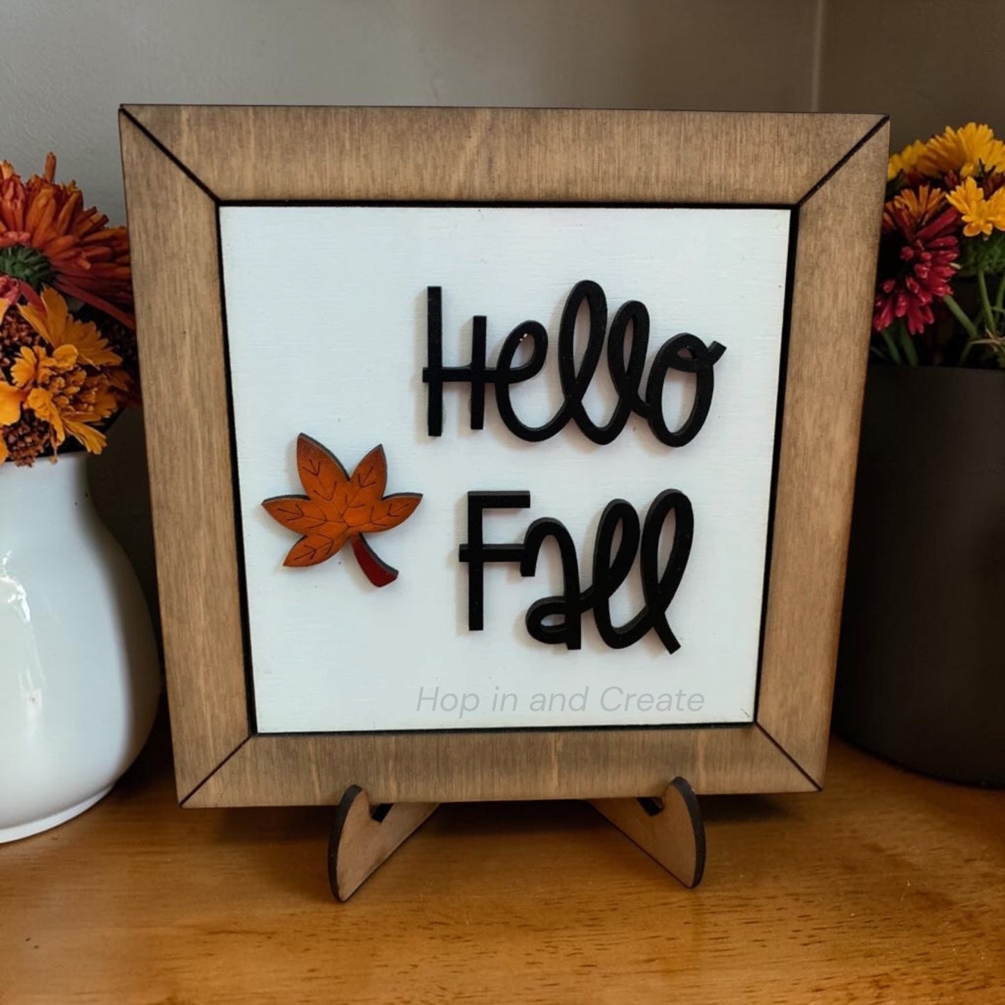 Hello fall leaf tile