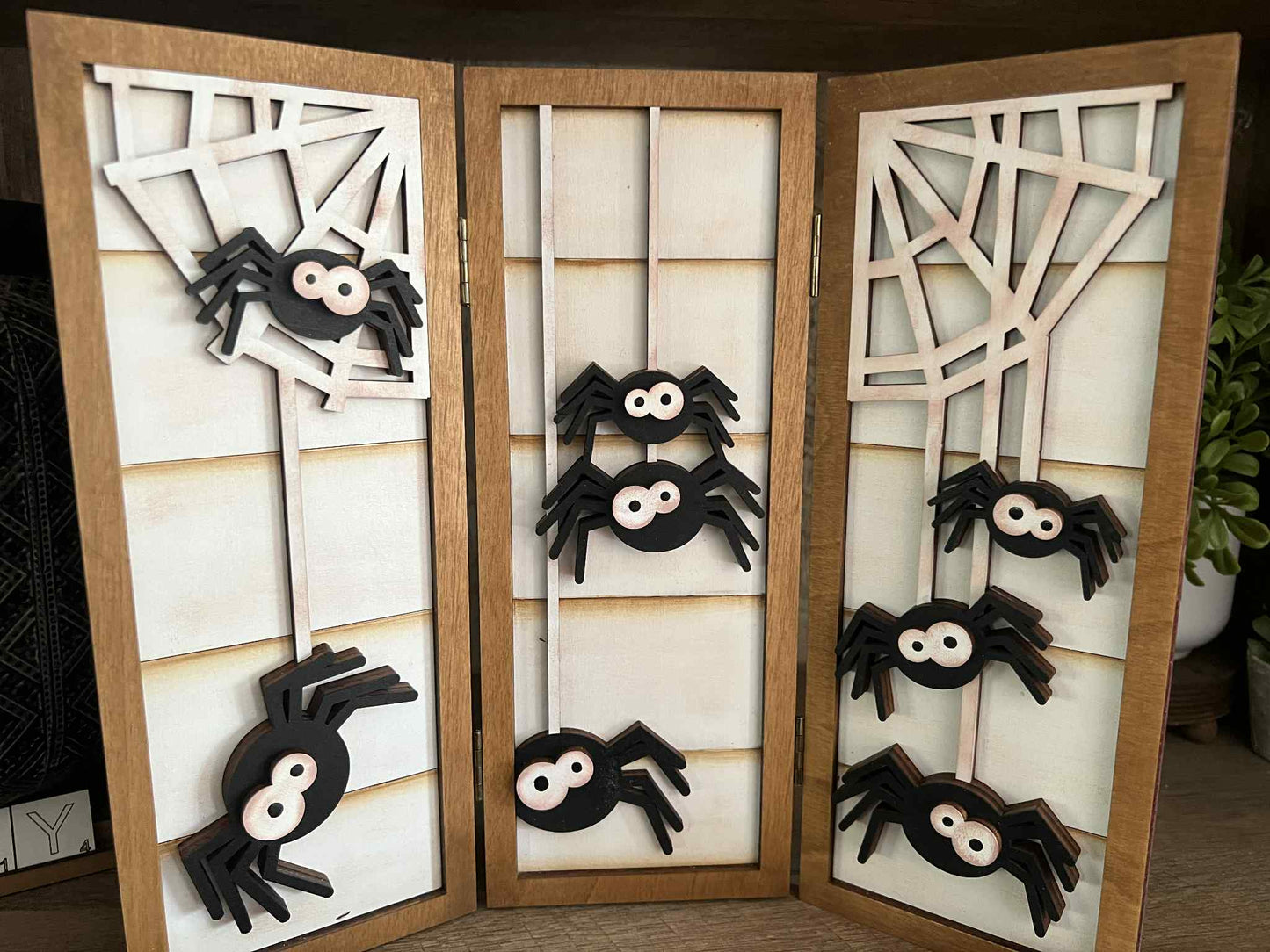 Halloween (Spiders) Vertical Trio Sign