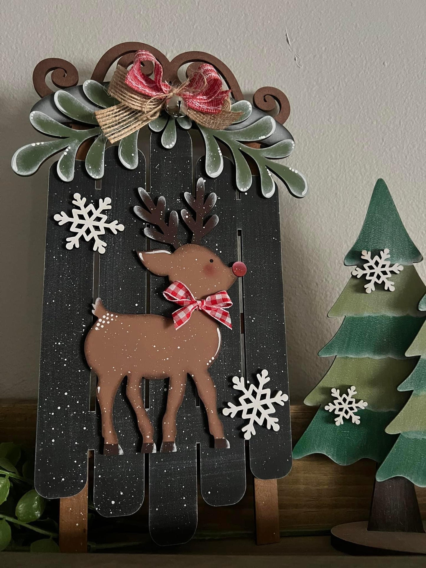Reindeer Sled Shelf Sitter