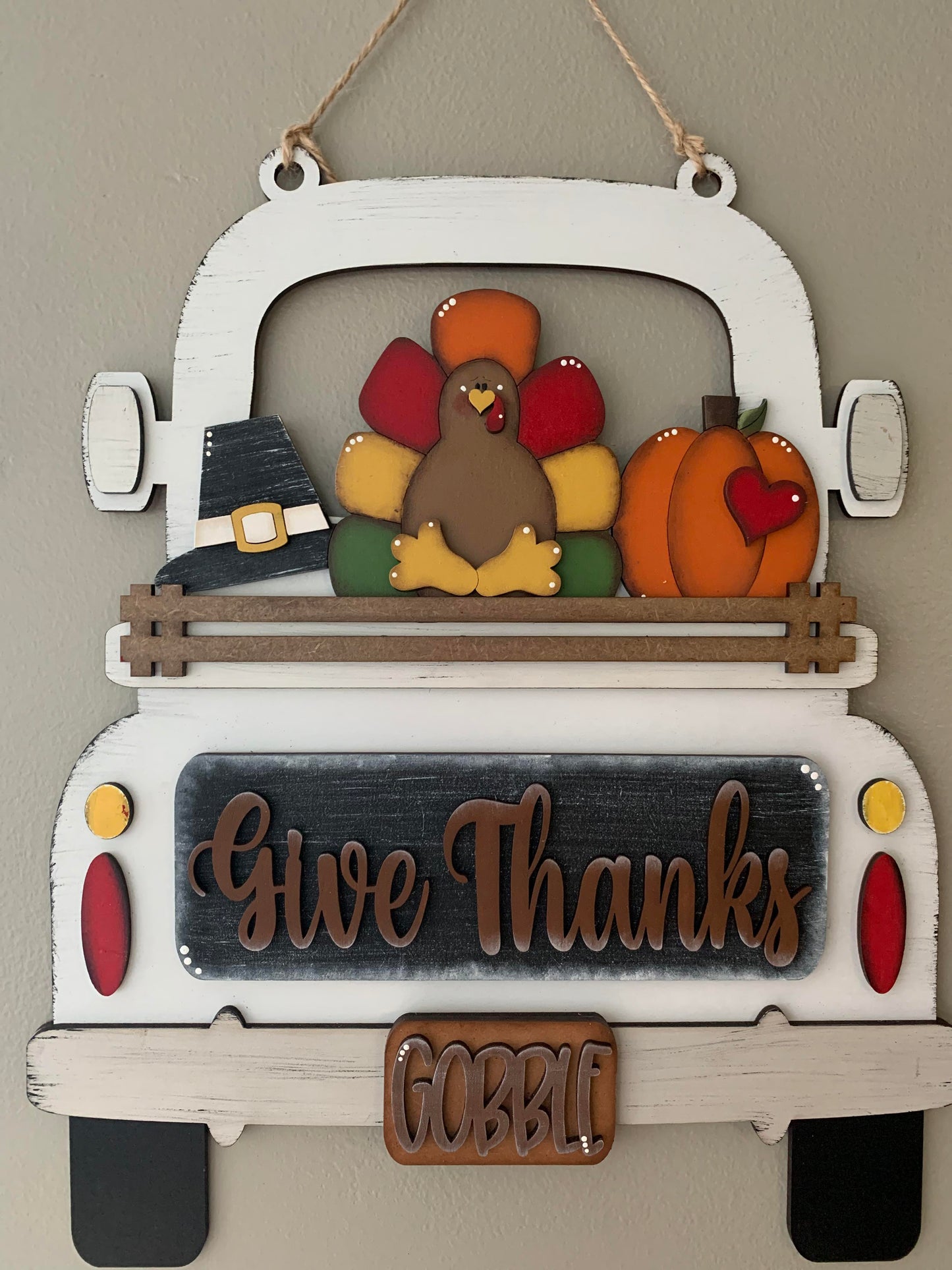 Thanksgiving Hanging Truck | Cutting Board
