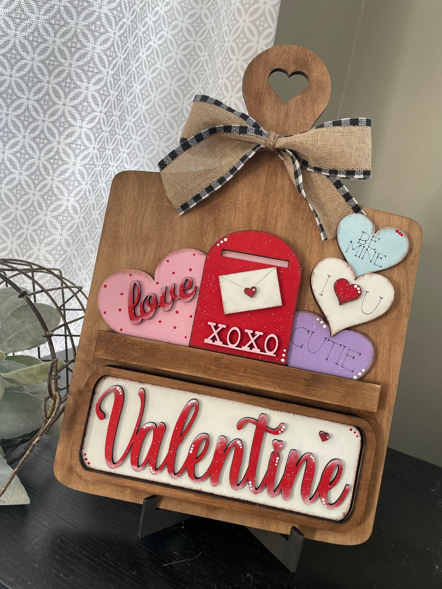 Valentine 1 (Valentine) Hanging Truck | Cutting Board