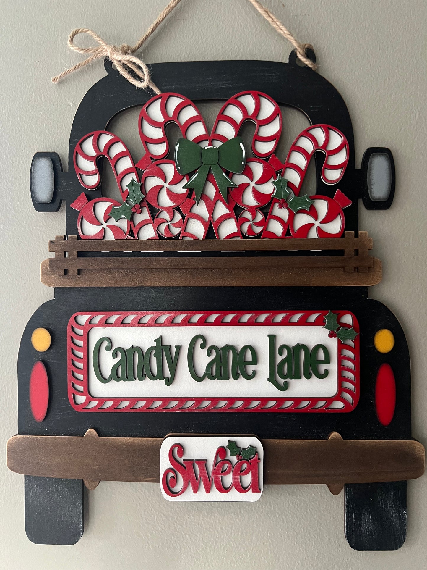 Christmas Candy Canes Hanging Truck | Cutting Board