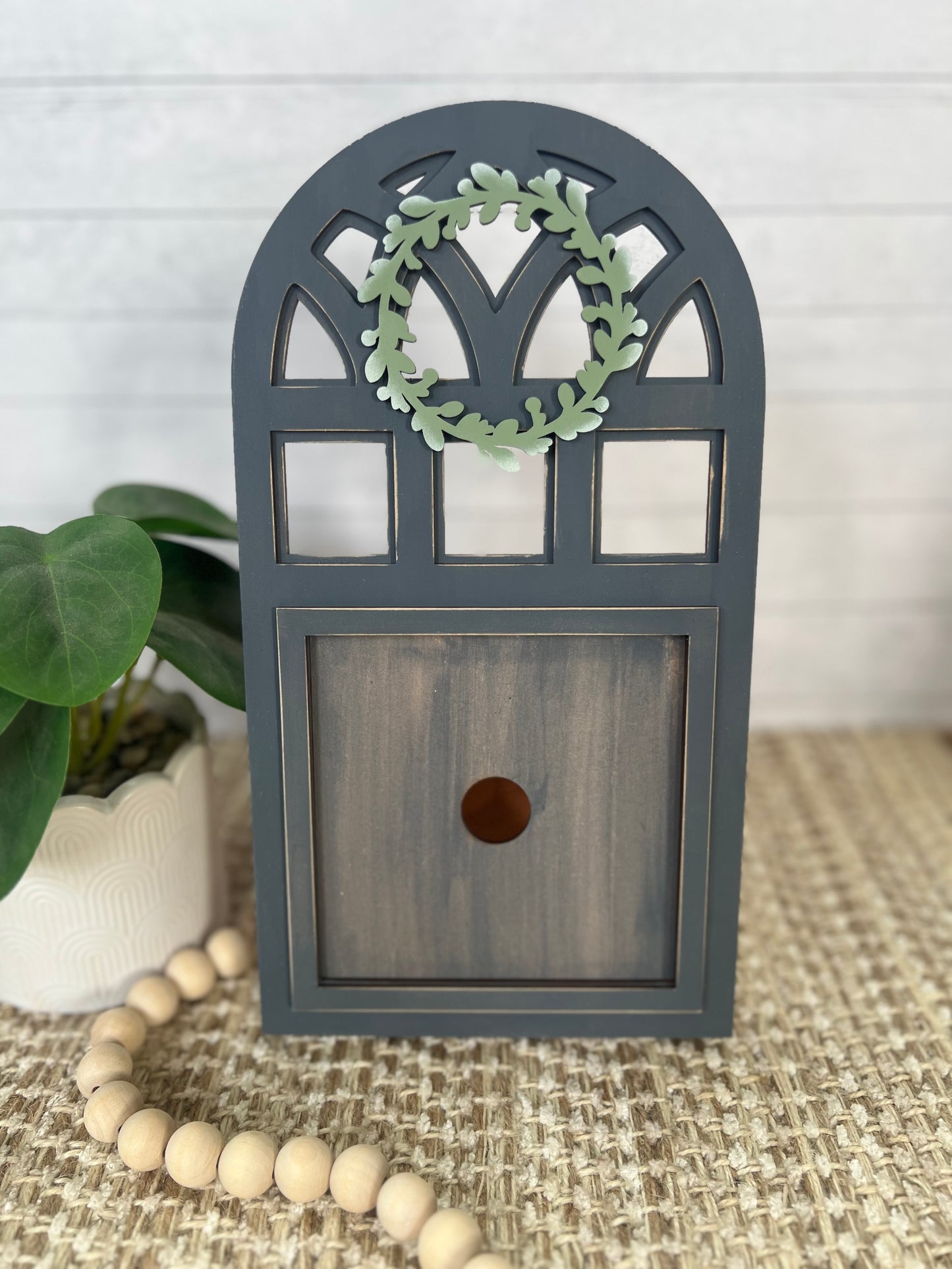 Interchangeable Arch Window Tile Frame