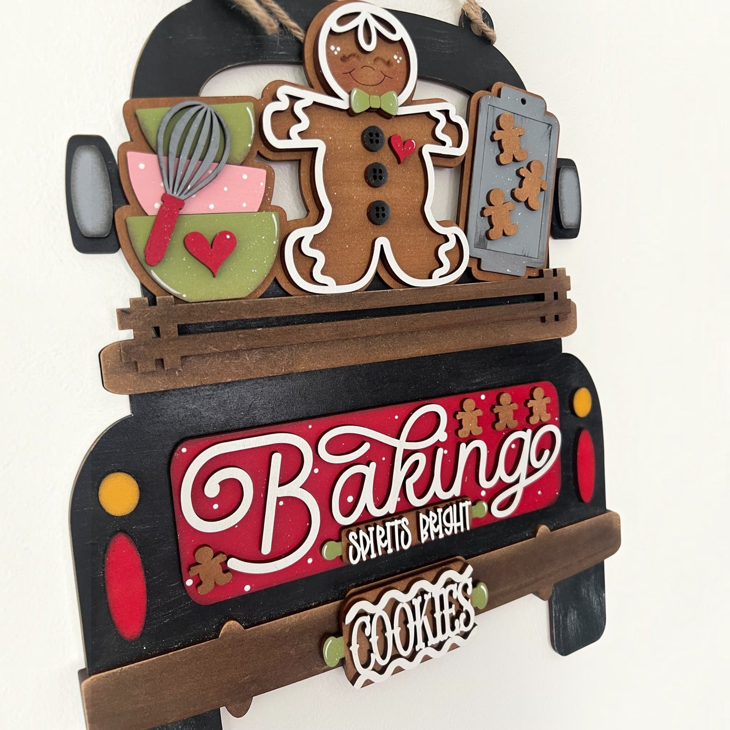 Christmas Baking Truck Insert – Gingerbread Interchangeable Décor