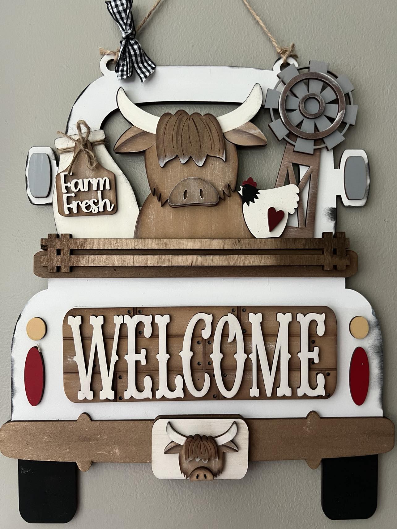 Highland Cow 2 Hanging Truck | Cutting Board