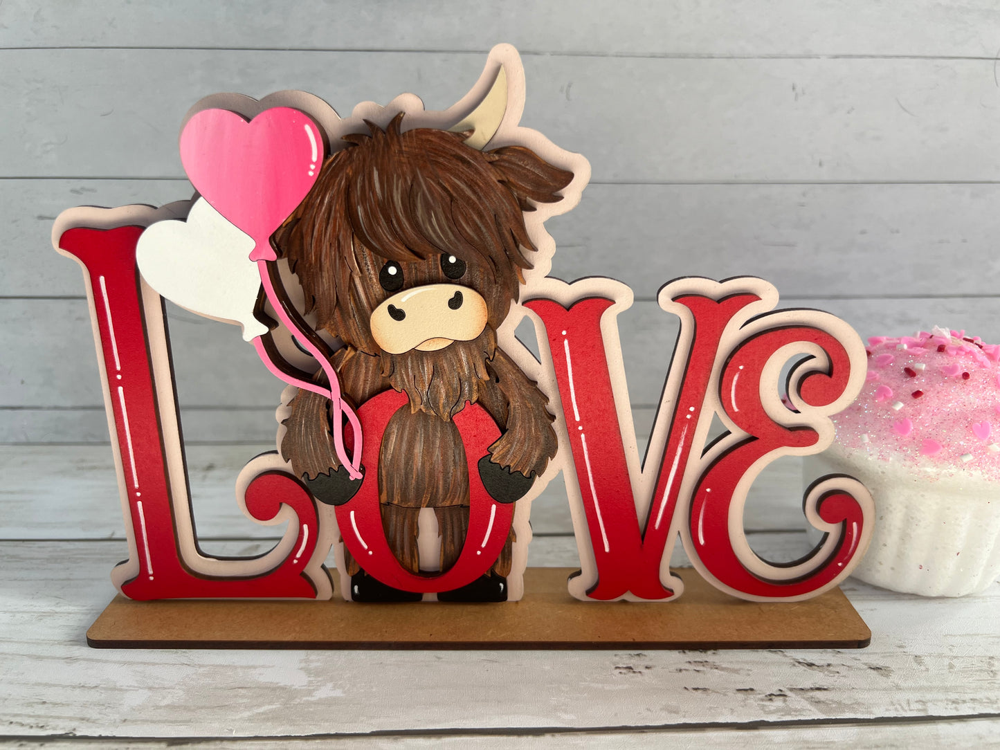 Highland Cow Valentine Shelf Sitter