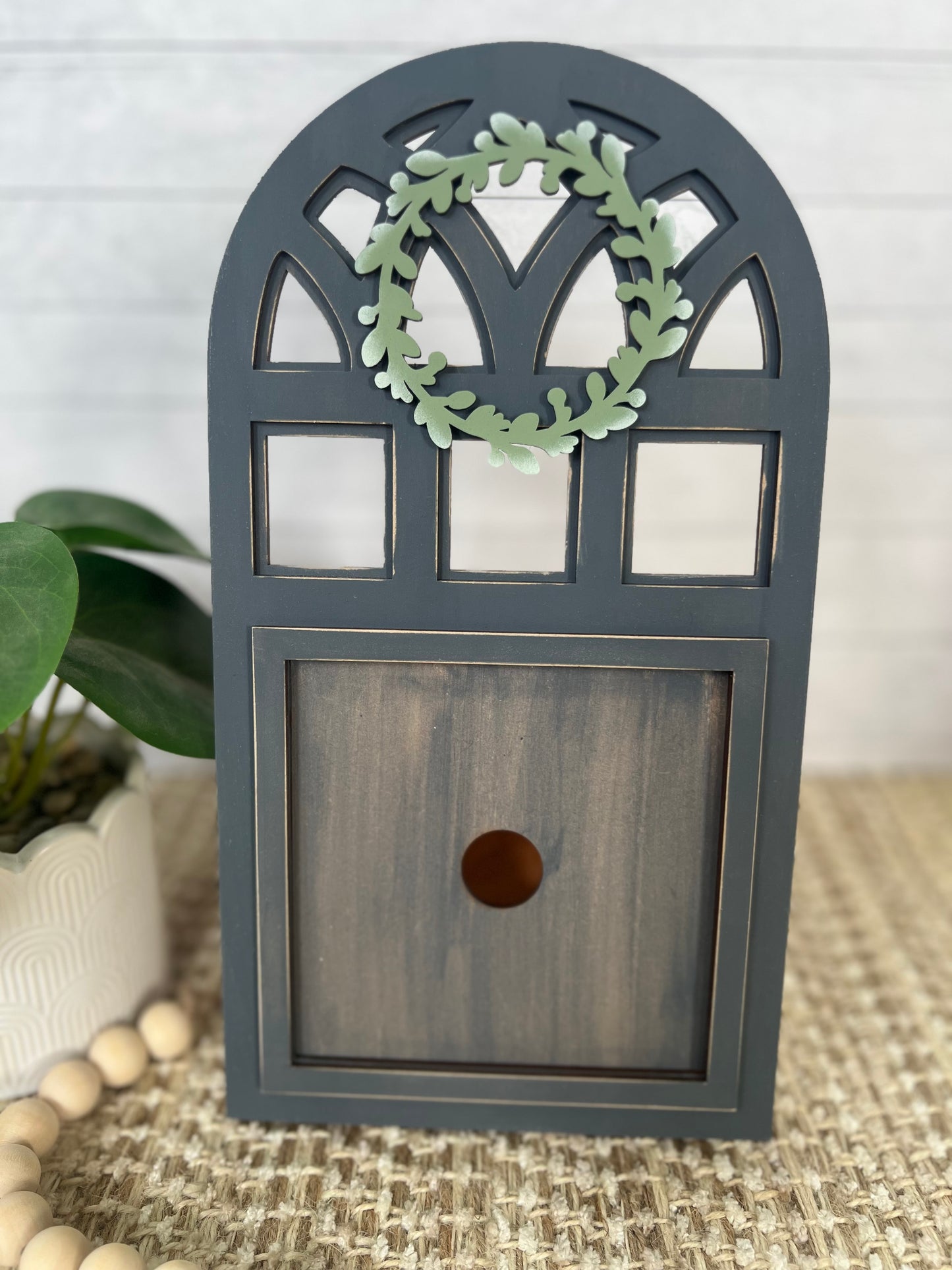 Interchangeable Arch Window Tile Frame