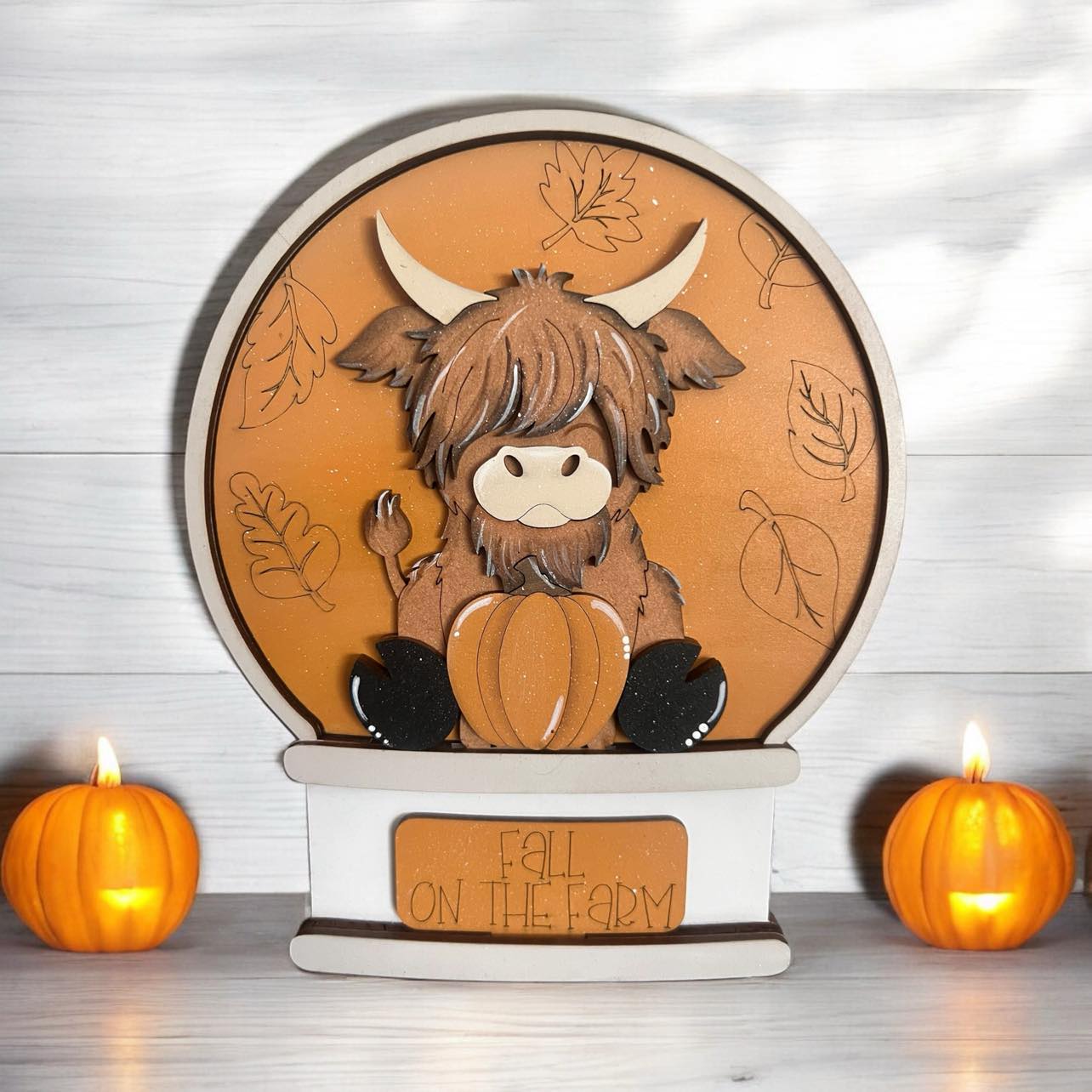 Fall Highland Cow Easel Globe Insert