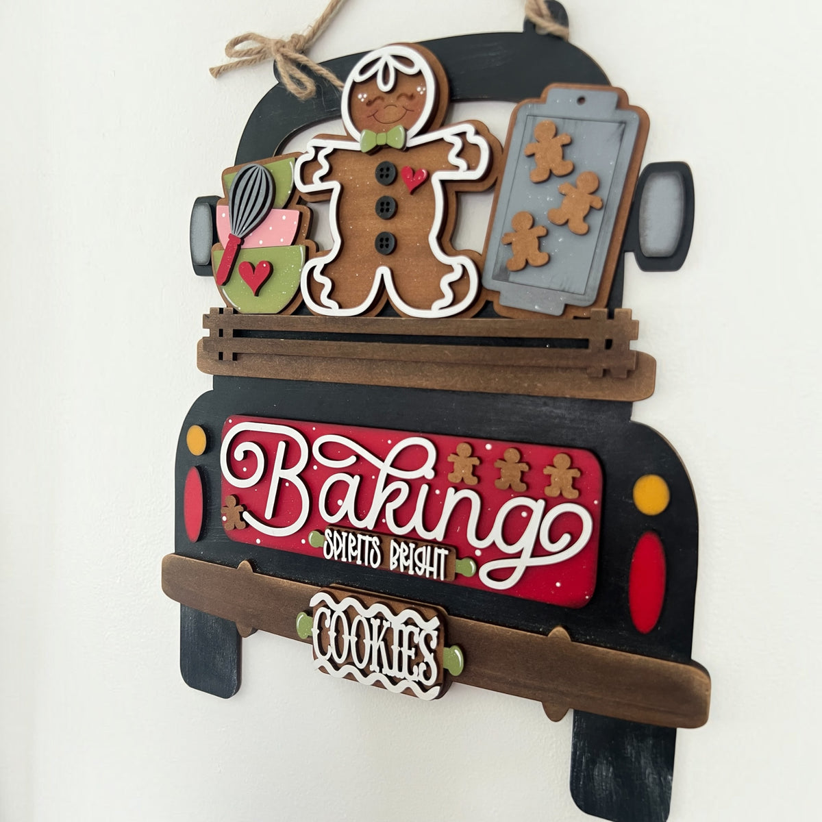 Christmas Baking Truck Insert – Gingerbread Interchangeable Décor