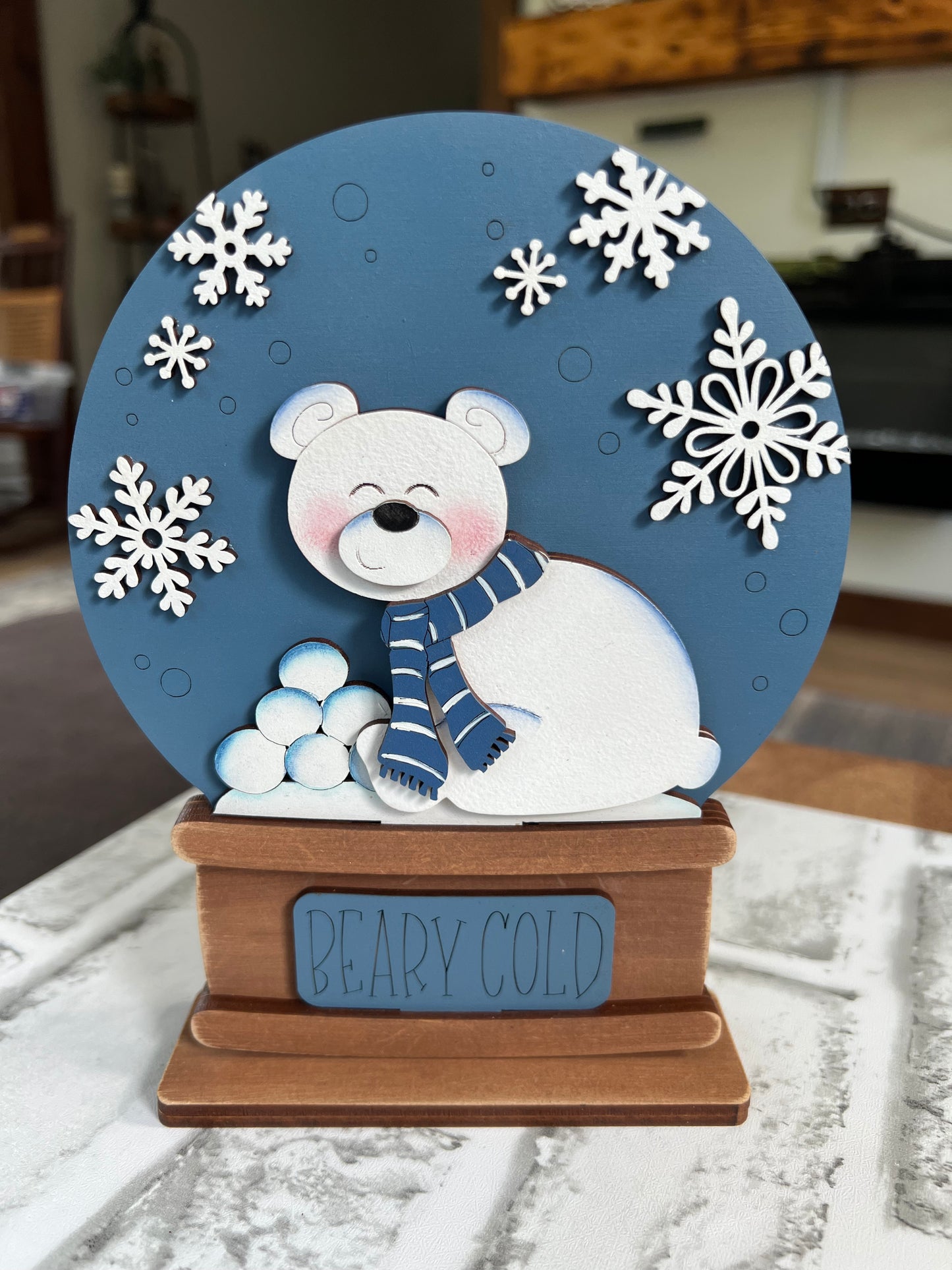 Polar Bear Winter Easel Globe Insert