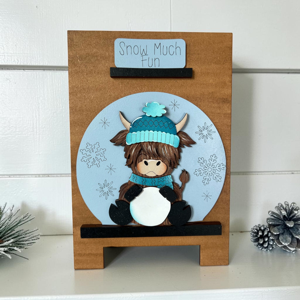 Winter Highland Cow Easel Globe Insert