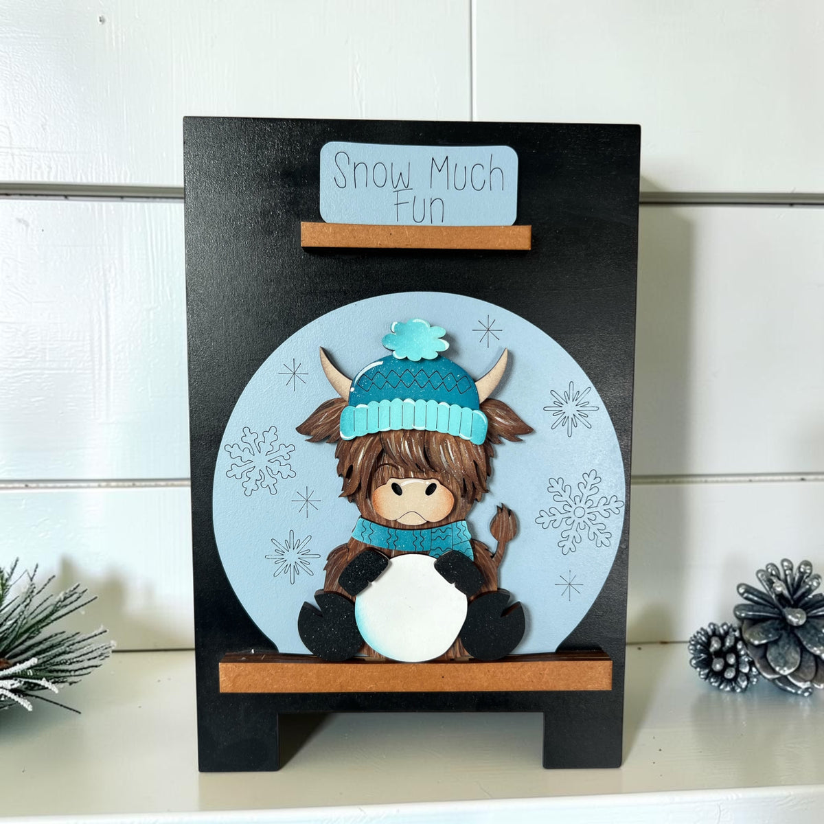 Winter Highland Cow Easel Globe Insert