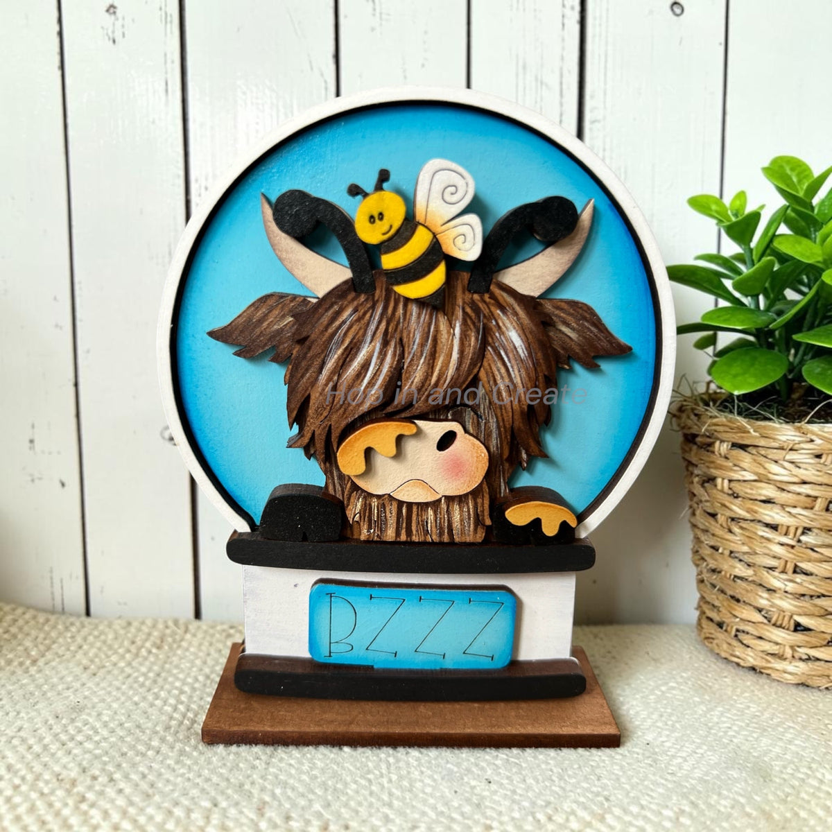 Honey Bee Highland Cow Mini Snow Globe Insert