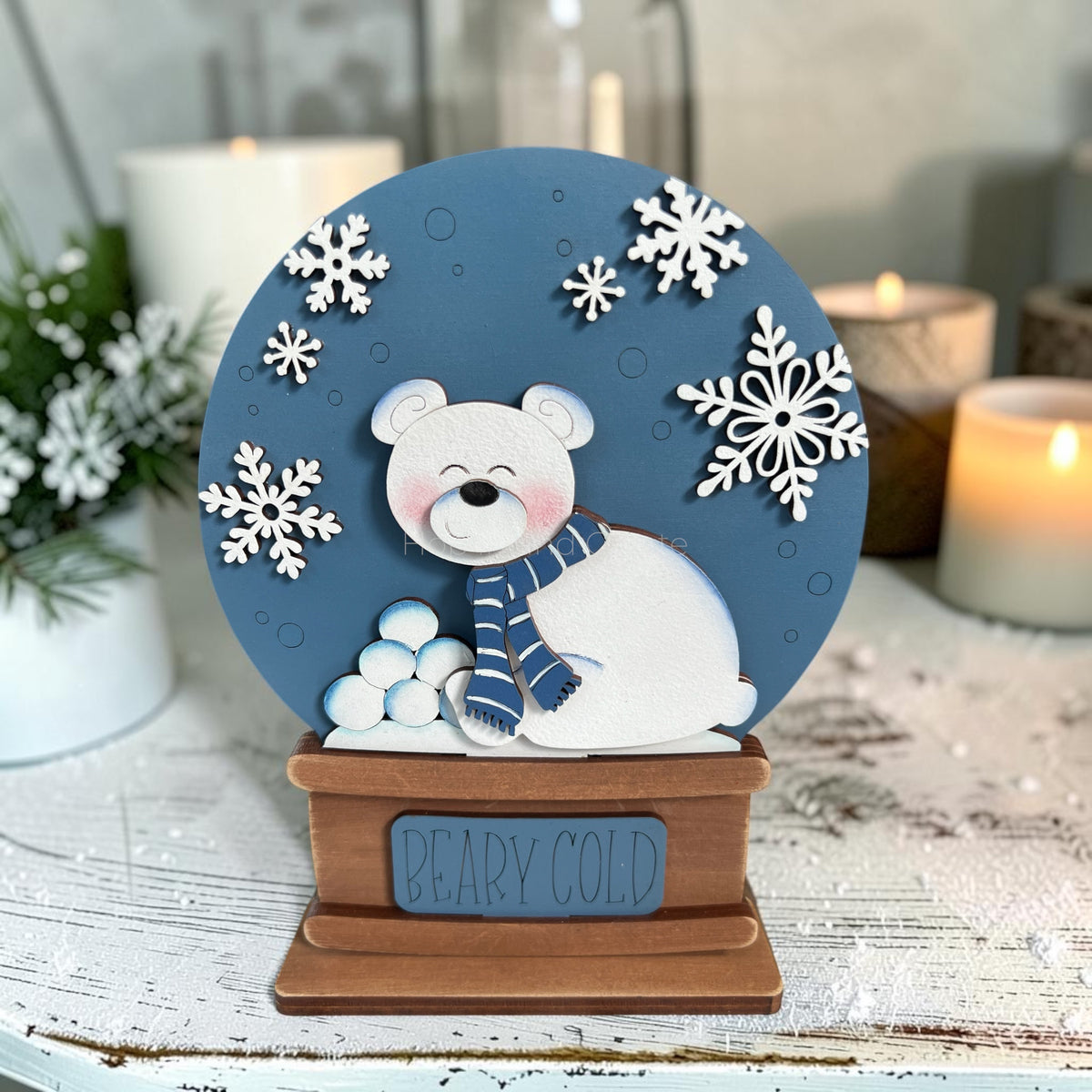 Polar Bear Winter Easel Globe Insert