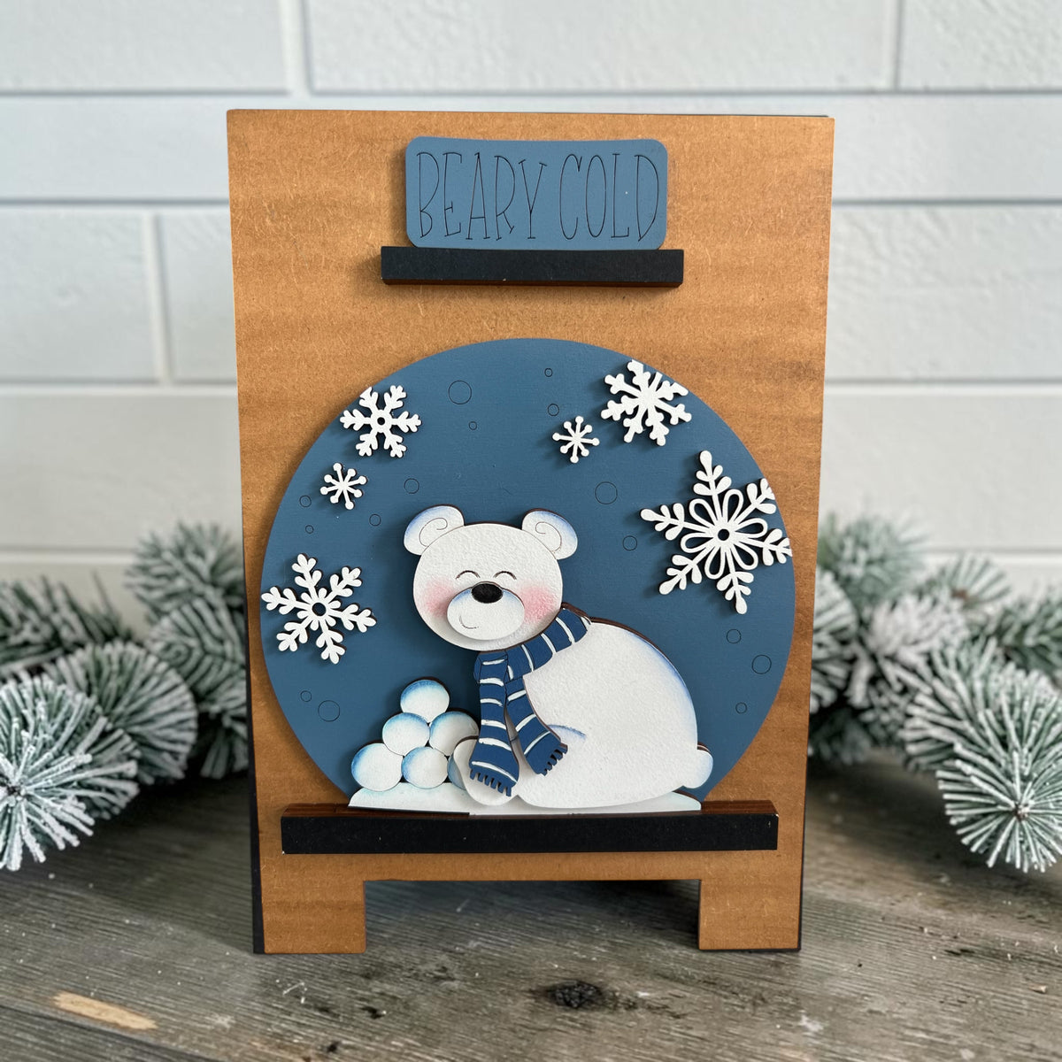 Polar Bear Winter Easel Globe Insert