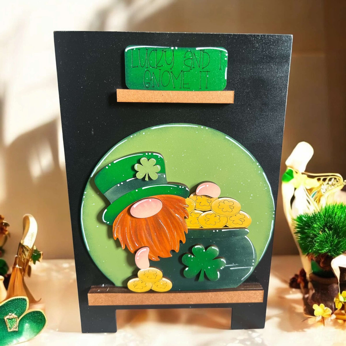 St. Patrick’s Gnome Easel Globe Insert