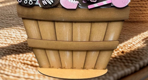 Accessories: Full Size Standing Basket and Box