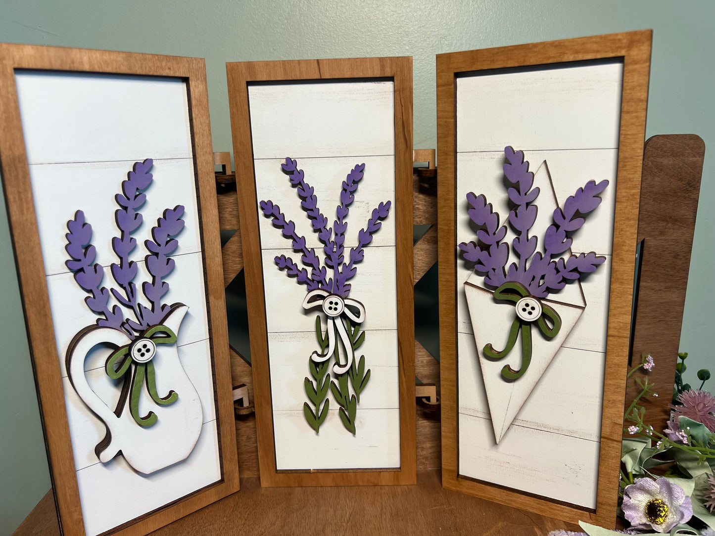 Lavender Vertical Trio Sign